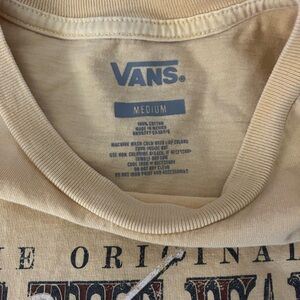 Cute vintage vans shirt